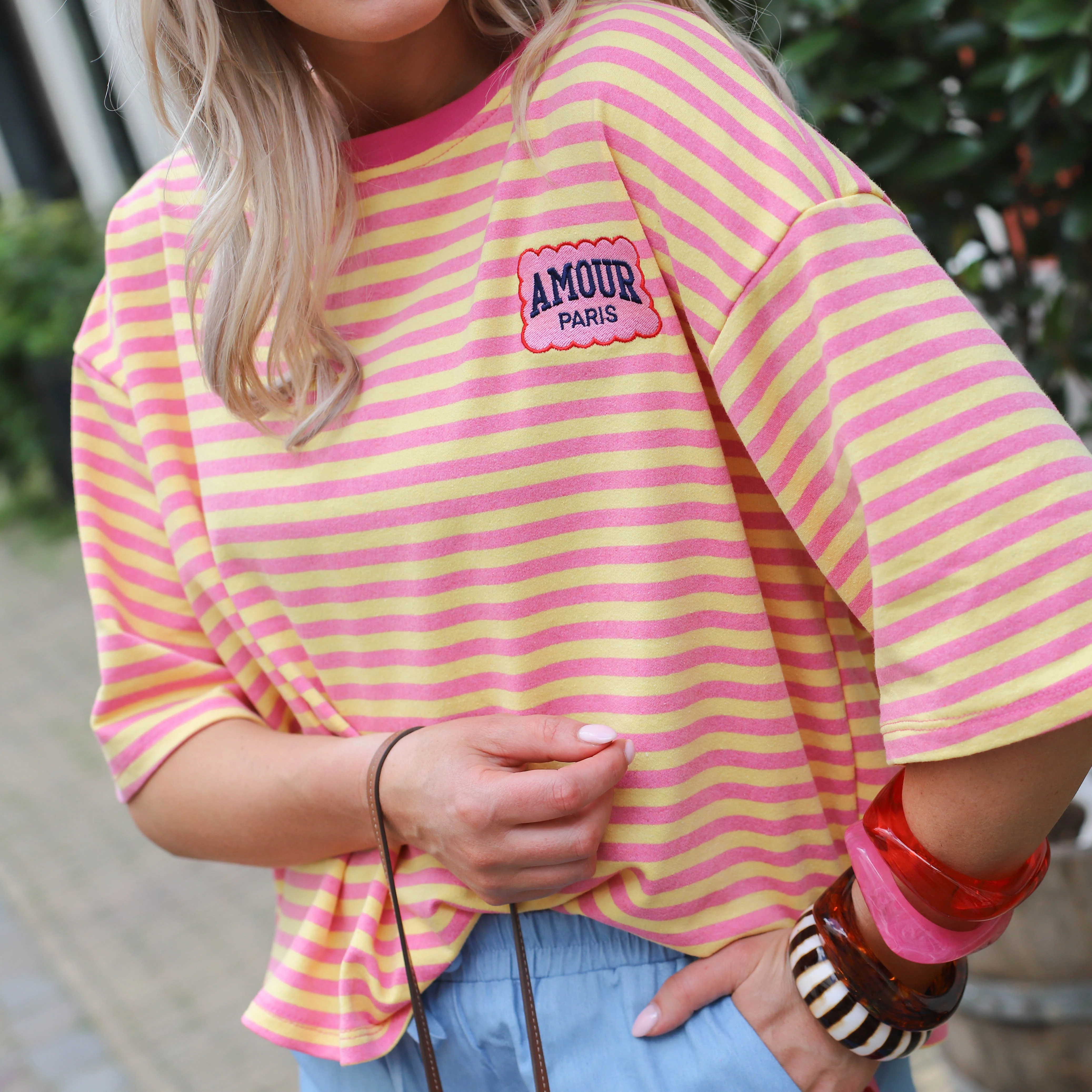 Korte mouw amour top roze kraag - Image 2